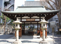 信長公廊